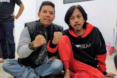 Dena WK Pemeran Uhen dalam Preman Pensiun : Kang Epy Kusnandar Sosok Tak Pelit Berbagi Ilmu Perfilman