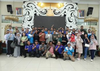 Bupati Bandung Instruksikan Disnaker Bikin Kajian Soal Pemberlakuan UMSK