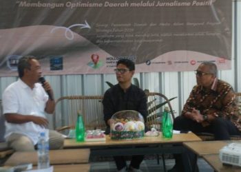 Talkshow Discussing Life IJTI Galuh Raya, Narasumber Bedah Jurnalisme Positif