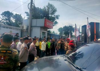 Pengamanan Humanis Polres Purwakarta, Aksi Unjuk Rasa di Jatiluhur Berjalan Aman dan Kondusif