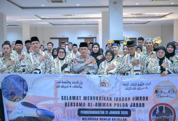 Kapolda Jabar Pimpin Langsung Pelepasan Jamaah Umrah Masjid Al-Amman