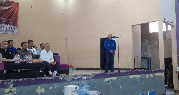 Foto : Ketua FORKI Ciamis periode 2026-2030 saat memberikan sambutan di pembukaan satria Galuh karate open 2026