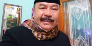 ‘Riksa Diri’ Paguron Pencak Silat Warisan Berharga Sang Ayah untuk  Apih Cucun
