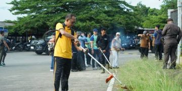 Bertempat di Stadion GBLA, Polda Jabar Laksanakan Apel Pagi Gabungan dan Bersih Bersih / Korve Massal