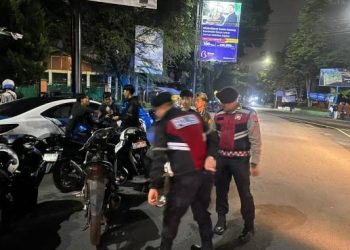 KRYD Malam Minggu, Ratusan Personel Gabungan Amankan Wilayah Garut