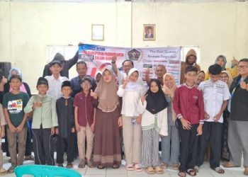 Hari Ketiga,HPN 2016  PWI Purwakarta Bansos Sembako untuk Warga Desa Bunder