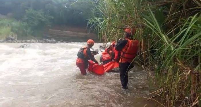 Korban Hanyut di Sungai Cimanuk Yang Berasal dari Muarasanding Telah Ditemukan Tim SAR Gabungan
