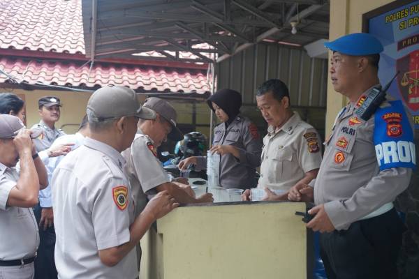 116 Personel Polres Purwakarta Jalani Tes Urine, Hasil Seluruhnya Negatif