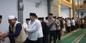 Kapolres Garut Bersama Forkopimda Perkuat Silaturahmi dan Sinergitas dengan Masyarakat Dalam Kegiatan Safari Ramadhan 1447 H.