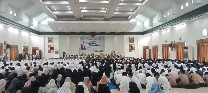 Pesantren Ramadan 1447 H Resmi Dibuka, Bupati Herdiat Tekankan Karakter Filantropis dan Penguatan Moral Generasi Muda