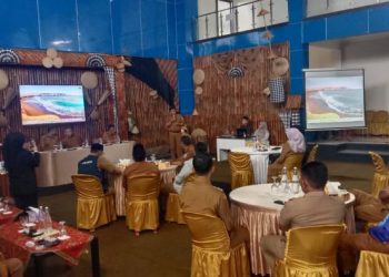 Sejumlah Desa dan Kelurahan di Kabupaten Garut Hadiri Arahan dan Evaluasi DPMD Provinsi Jabar