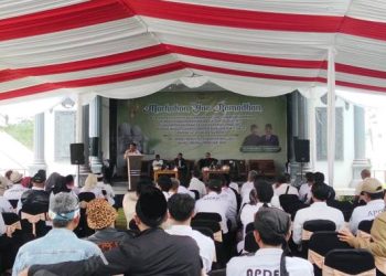 Hadiri Kuramasan dan Paturay Tineung Kadis DPMD Garut, Ayi Suryana Apresiasi Dedikasi dan Kebersamaan Kepala Desa