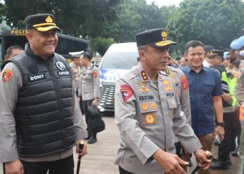 Demi Pemudik, Kapolda Jabar Sidak Tol Cipali di Subang Pastikan Arus Balik 2026 Aman Tanpa Hambatan