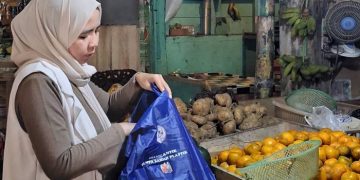 DPRKPLH Gencarkan Himbauan “Ciamis Cantik Tanpa Sampah Plastik”, Warga Mulai Beralih ke Tas Ramah Lingkungan