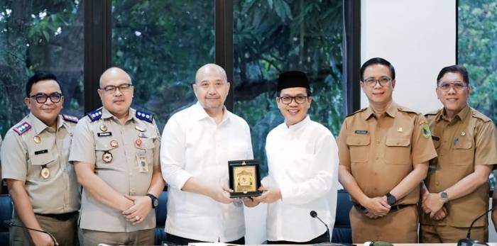 Kakan ATR/BPN Kabupaten Bandung Dampingi Bupati Audensi untuk Perkuat Komitmen Percepatan Sertifikasi Aset Daerah