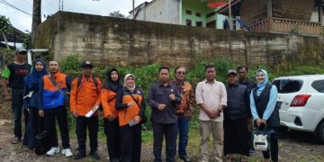 Komisi II DPRD Garut Tinjau Pergerakan Tanah di Telagawangi, 130 KK Terdampak