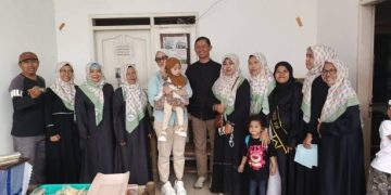 Camat Margahayu Apresiasi Posyandu 8A RW 08 Desa Sayati Ada ‘Bawaslu’ dan Pojok Literasi