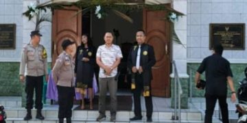 Polisi Amankan Ibadah Jumat Agung, Wujud Toleransi dan Jaminan Keamanan Umat Beragama