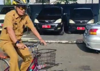 Bersepeda Jadi Pilihan, Kabid Perdagangan Ciamis Tunjukkan Gaya Hidup Sederhana
