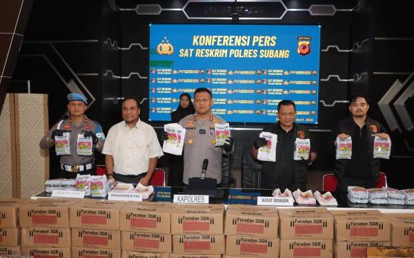 Polres Subang Ungkap Kasus Pestisida Palsu,Ribuan Produk Disita,Tiga Orang Tersangka Diamankan