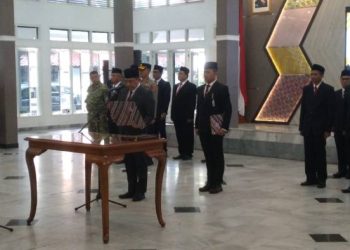 Bupati Garut Lantik Empat Kadis Bersama Puluhan Jabatan Fungsional