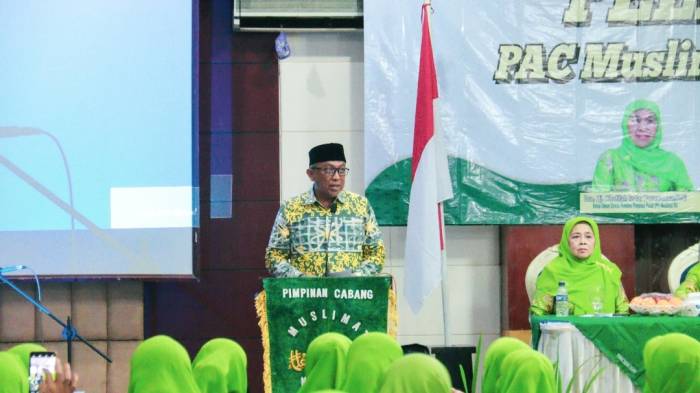 Foto : Sekda Kabupaten Ciamis Andang Dirman Triyadi saat memberikan sambutan di pelantikan Muslimat NU di Hotel Tyara.Minggu (05/04/2026)