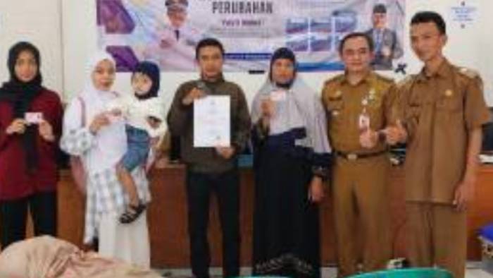 Foto : Uji cobapertam kali inoelentasi Pasti Manis, "Super Des/Kel' di Desa. Sumberjaya Kecamatan. Cihaurbeuti 