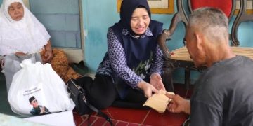 Kisah Haru di Balik Rutilahu, Ketua TP PKK Ciamis Salurkan Bantuan dari Bupati Herdiat