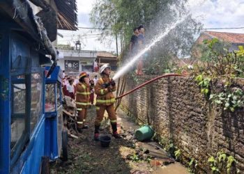 Kebakaran Rumah di Tarkid Garut Berhasil Dipadamkan Dalam 30 Menit