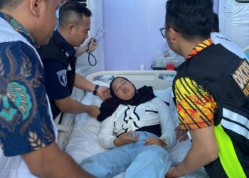 Polda Jabar Berikan Layanan Kesehatan Kepada Pendemo Saat May Day Fiesta di Monas