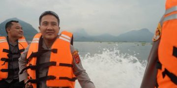 Bersama Sat Polairud, Kapolres Purwakarta Gelar Patroli Perairan.