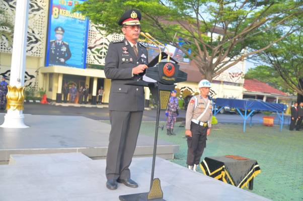 AKM TK III Itwasda Polda Jabar, Kombes Pol. Dany Adhari Akbar, S.I.K., memimpin Upacara Peringatan Hari Kebangkitan Nasional THN 2026.