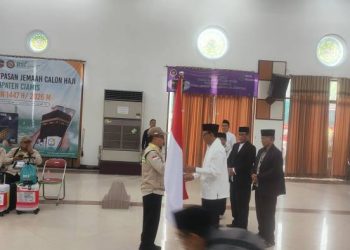 Bupati Herdiat Lepas Jemaah Haji Kloter 31 Ciamis dengan Pesan Menyentuh