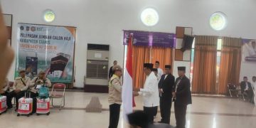 Bupati Herdiat Lepas Jemaah Haji Kloter 31 Ciamis dengan Pesan Menyentuh