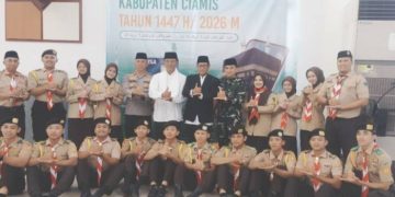 Pramuka Ciamis Ambil Peran, Bantu Tertibkan Pelepasan Jemaah Haji di Islamic Center