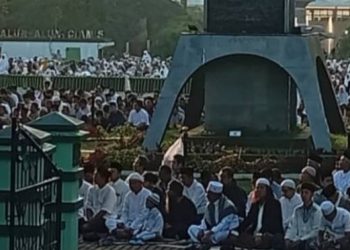Pemkab Ciamis Gelar Shalat Idul Adha, Alun Alun Berubah Jadi Lautan Jamaah