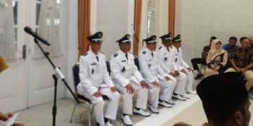 Pelantikan Lima Kades PAW di Garut : Bupati Tekankan Integritas, Inovasi, dan Transparansi