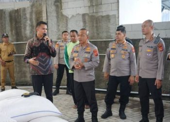 Dukung Ketahanan Pangan melalui Budidaya Jagung, Kapolda Jabar Tinjau Kelompok Tani Mekar Mukti Binaan Polres Garut di Leles