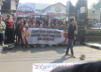 PC PMII Datangi Kantor Kejaksaan Negeri Purwakarta Sampaikan Aspirasi Terkait Pelaksanaan program MBG