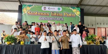 10 Muharram Momentum Tebar Kepedulian Desa Cimari, Puluhan Yatim Piatu dan Dhuafa Terima Santunan