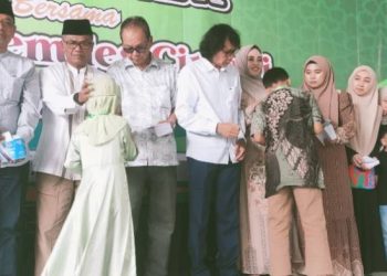 10 Muharram Momentum Tebar Kepedulian Desa Cimari, Ratusan Yatim Piatu dan Dhuafa Terima Santunan