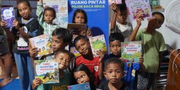 PNM Nyalakan Mimpi Anak-Anak NTT dengan Inklusi dan Literasi