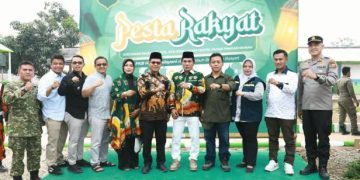 Pesta Rakyat di Desa Sumbersari Yang Digagas Anggota DPR RI Asep Romi Diapresiasi Bupati