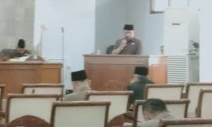 Rapat Paripurna DPRD Garut Dengarkan Nota Pengantar Bupati Tentang Raperda Pertanggung Jawaban Pelaksanaan APBD 2025