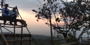 Sunset di Puncak Halimun Sisa Peradaban Lingga Ratu