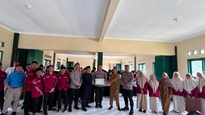MPLS Jadi Momentum, SMP-SMA IT MD Fathahillah Gandeng Polres Ciamis Bentengi Pelajar dari Narkoba dan Bullying