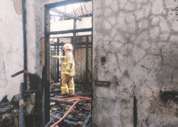 Respons Cepat Damkar Ciamis Jinakkan Kebakaran di Jalan Cipto, Tak Ada Korban Jiwa