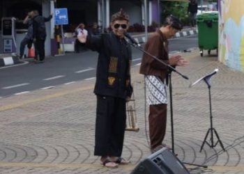 Ratusan Angklung Mengiringi Mars Ciamis Manis, Yasmin Sambas Kenang Perjalanan 27 Tahun