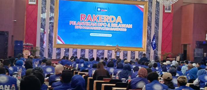 Hadiri Rakerda DPD PAN Se Kabupaten Bandung Bupati Sampaikan Ini