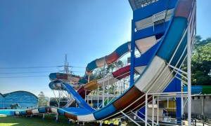 Victory Waterpark Sadu SoreangJadi  Destinasi Wisata Air Terlengkap di Kabupaten Bandung